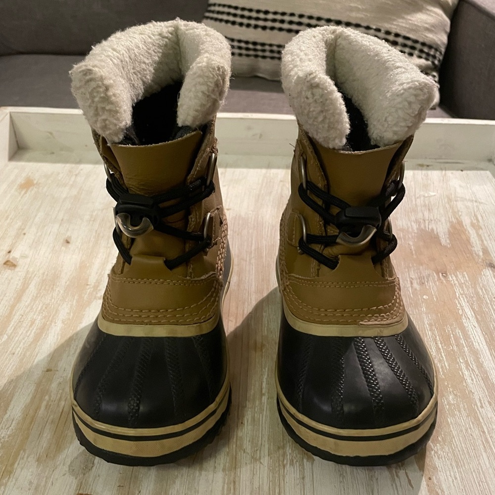 Sorel Yoot Pac winter boots boys size 12k